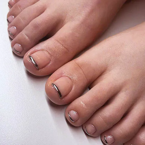 A natural pedicure with a fine silver tip